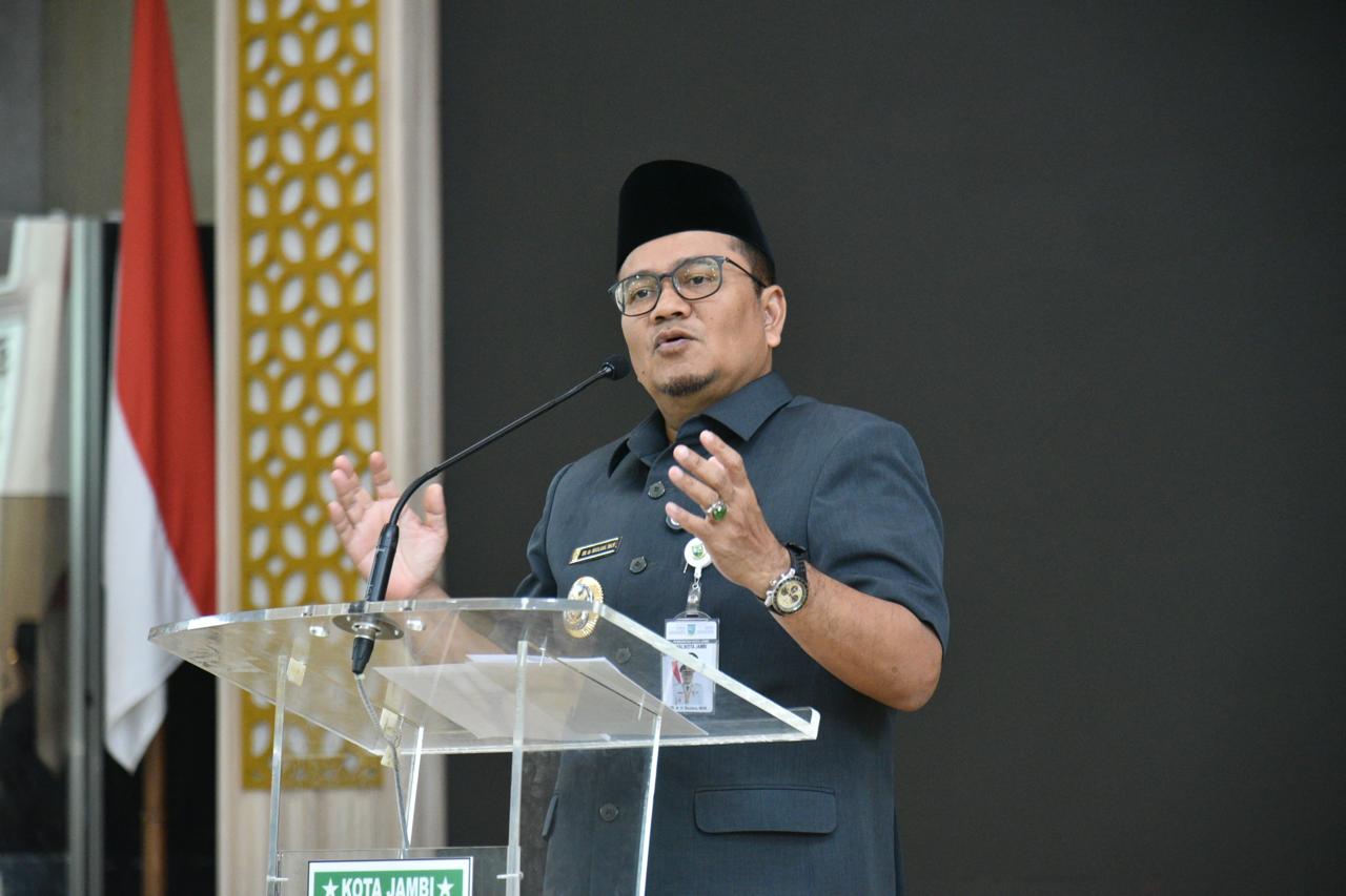 5c04e453-b892-404e-9d4c-dbdd3c1738f2 Wali Kota Jambi dr Maulana