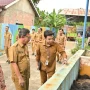 Wakil Wali Kota Jambi Diza Hazra Aljosha saat meninjau Pembangkit Listrik Tenaga Sampah di kawasan Talang Banjar, Kecamatan Jambi Timur, Kota Jambi, Kamis (18/9/2025)